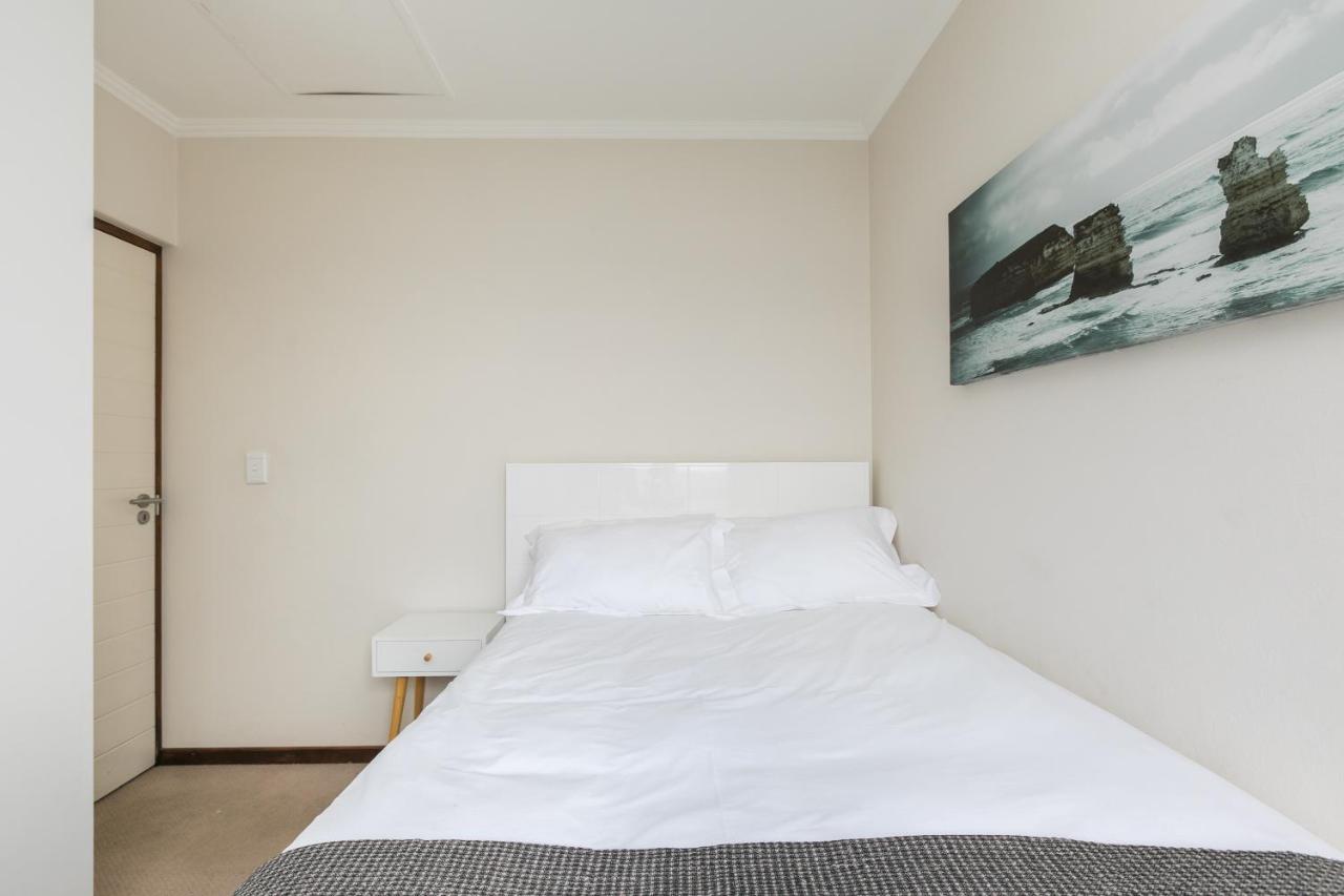 Modern Apartment In A Secure Golf Estate.Wifi 鲁德普特 外观 照片
